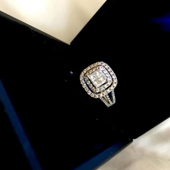 Promise ring - Picture 2 of 6